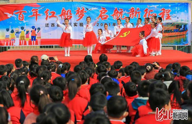 汶川地震中幸存的“猪坚强”已达高龄，我却看到可悲的一幕